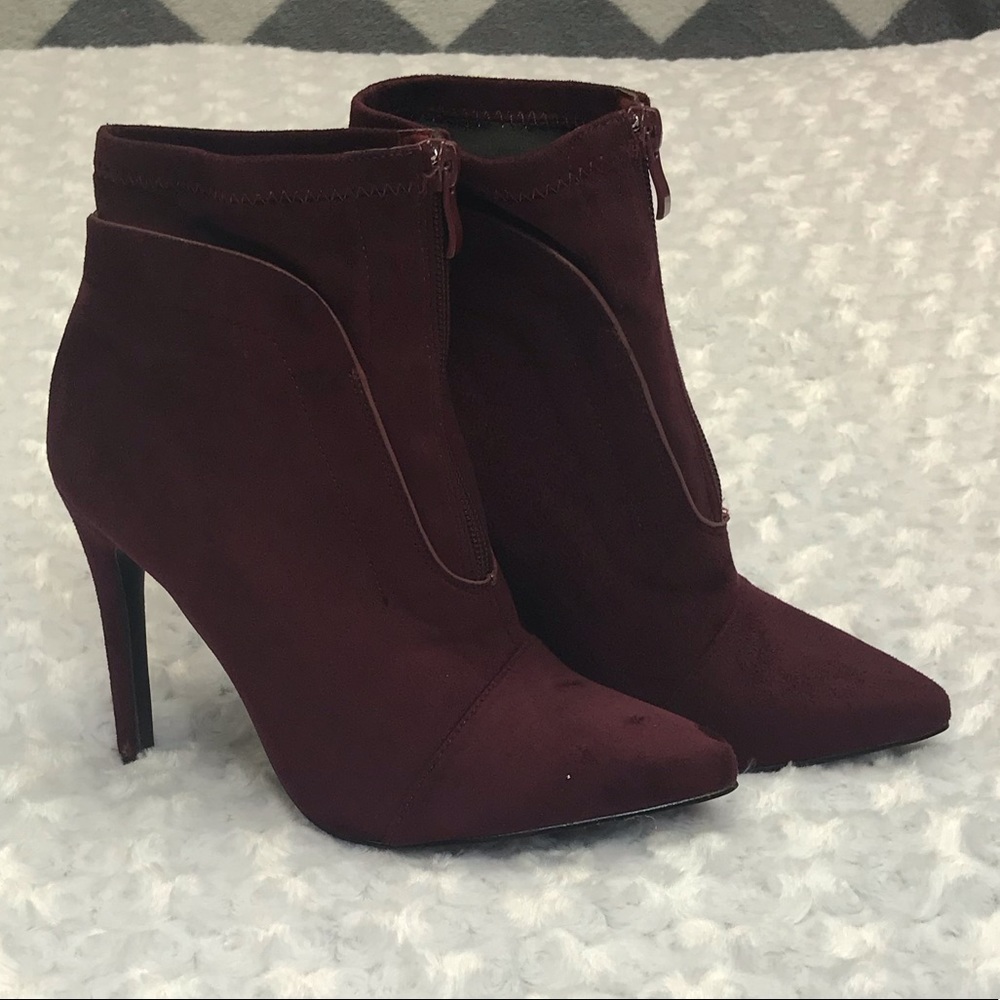 Glaze Wine Faux Suede Stiletto Booties sz 7 1/2